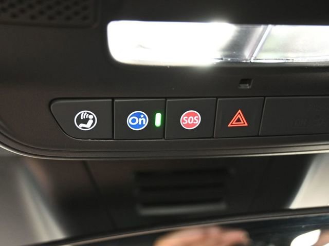 New 2026 Chevrolet Equinox EV LT image 34