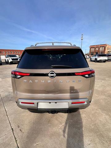 Certified 2024 Nissan Pathfinder Platinum image 9
