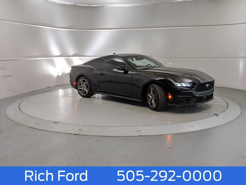 New 2025 Ford Mustang Coupe 360° Tour