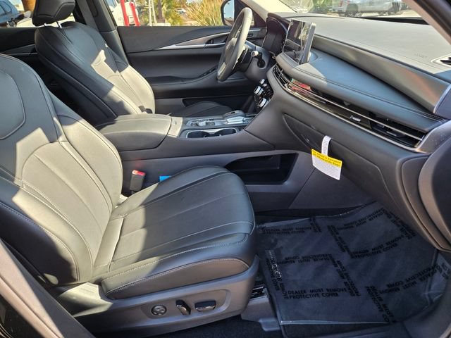 Certified 2026 INFINITI QX60 Pure w/ Cargo Package AWD/4WD image 21