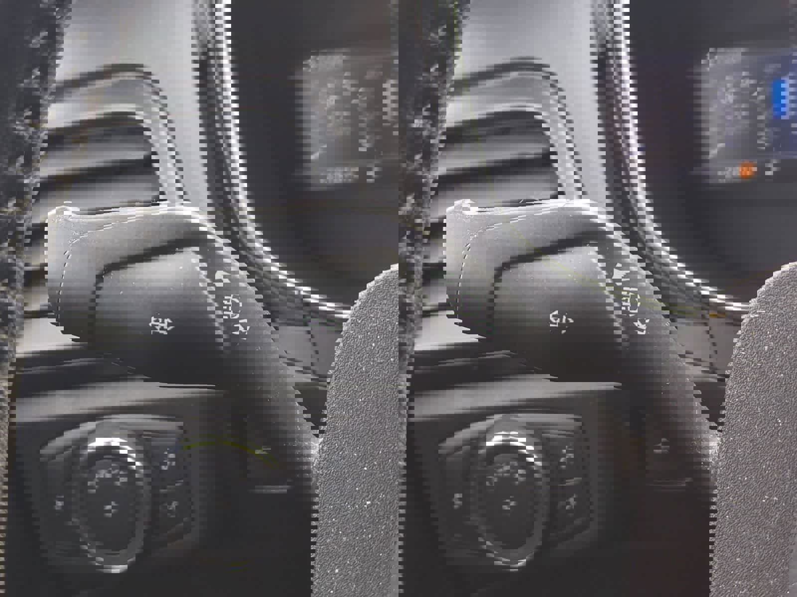 Used 2017 Ford Fusion Titanium image 27