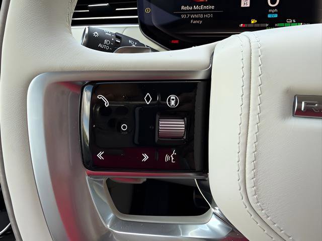 New 2026 Land Rover Range Rover SE image 21