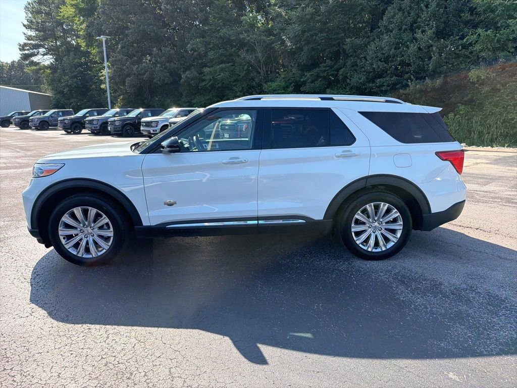 Used 2023 Ford Explorer King Ranch w/ Technology Package RWD image 6