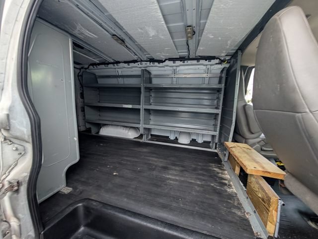 Used 2021 Chevrolet Express 2500 w/ Communications Package RWD image 11