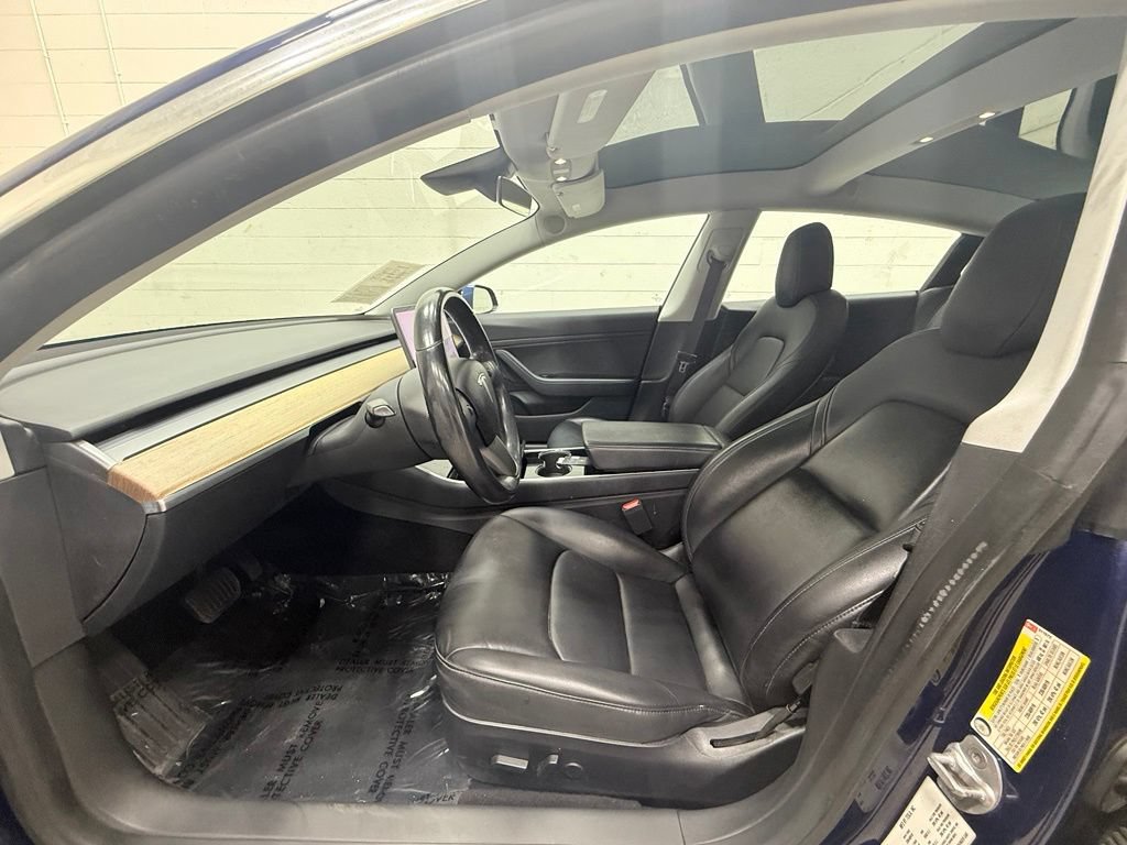 Used 2019 Tesla Model 3 Standard Range Plus RWD image 29
