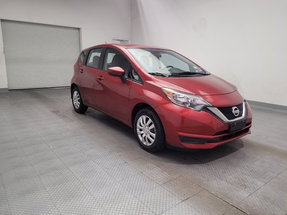 Used 2018 Nissan Versa Note SV FWD image 13