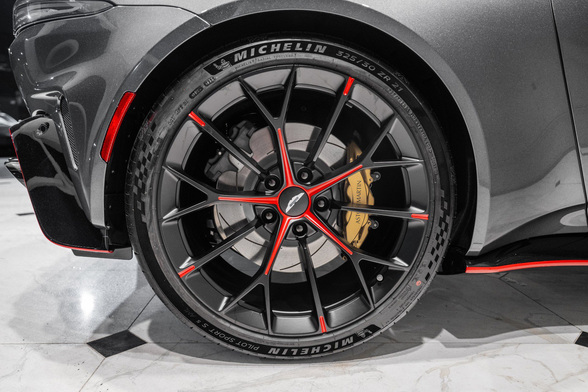 New 2026 Aston Martin V8 Vantage S RWD image 48