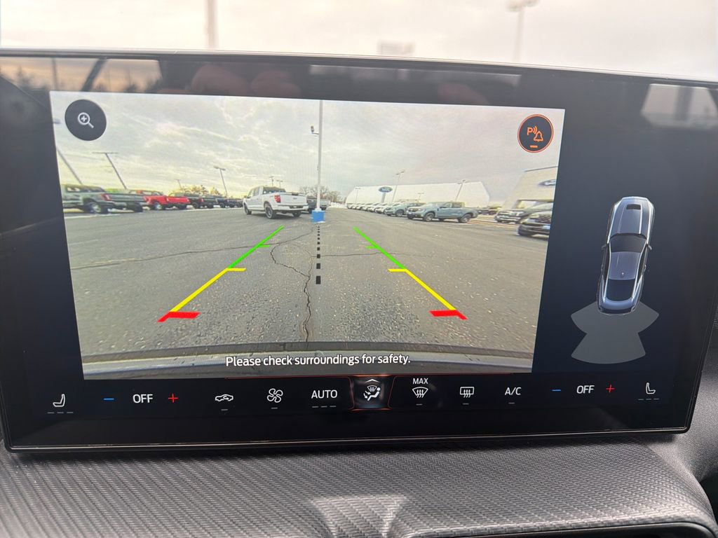 Used 2024 Ford Mustang Convertible image 19