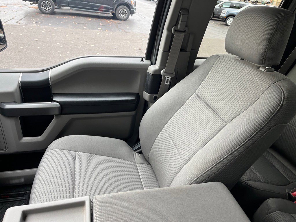 Used 2015 Ford F150 XLT w/ Equipment Group 301A Mid image 17