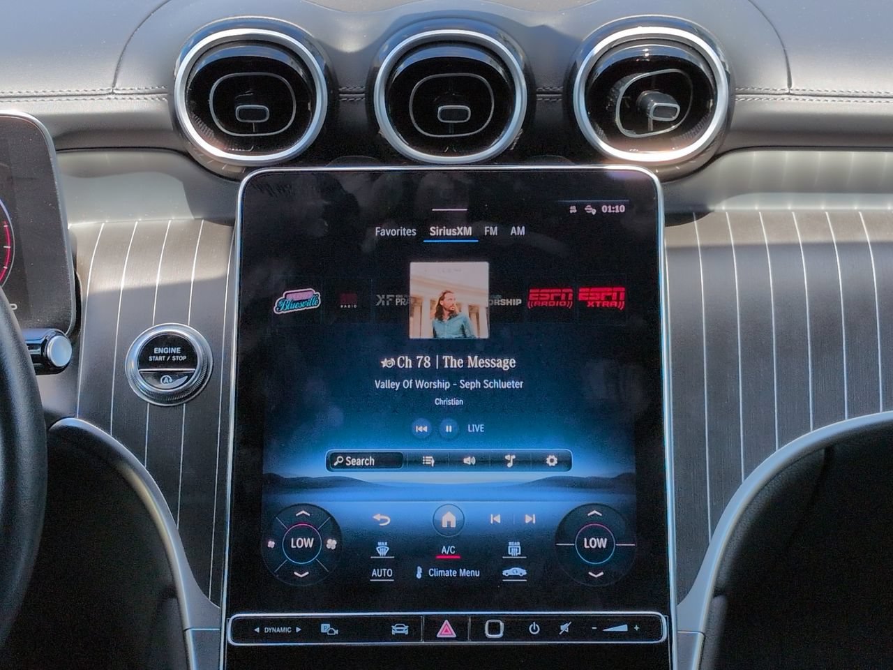 Used 2024 Mercedes-Benz GLC 300 image 18