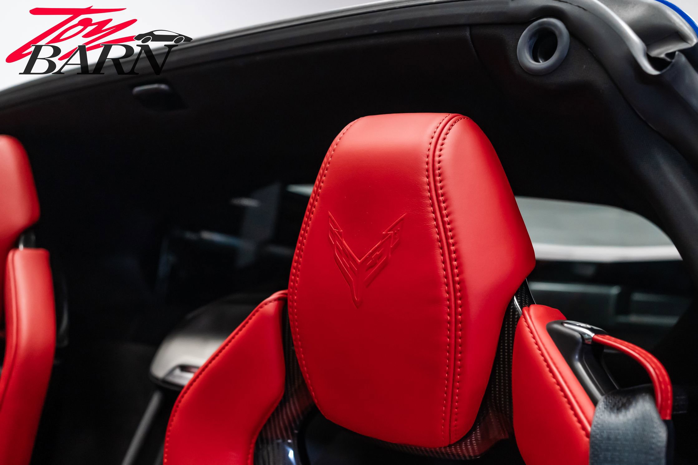 Used 2020 Chevrolet Corvette Stingray Preferred Cpe w/ 2LT Preferred Equipment Group RWD image 32