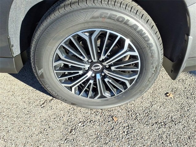 New 2026 Nissan Armada SL image 4