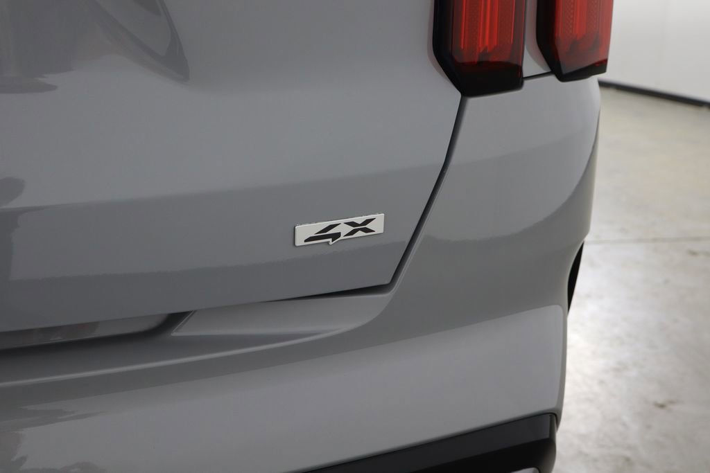 Used 2023 Kia Sorento SX AWD/4WD image 48
