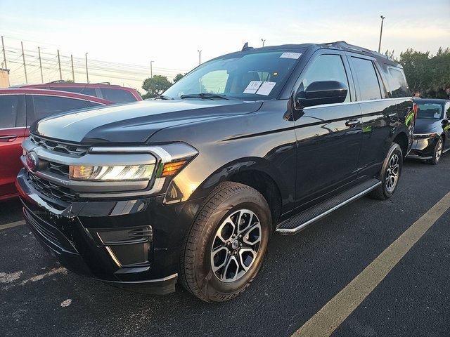 Used 2023 Ford Expedition XLT