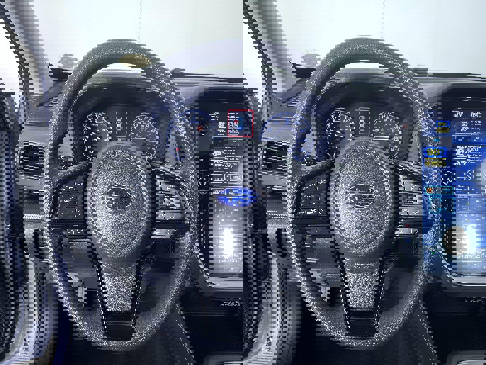 Used 2024 Subaru Crosstrek 2.0i Premium image 16