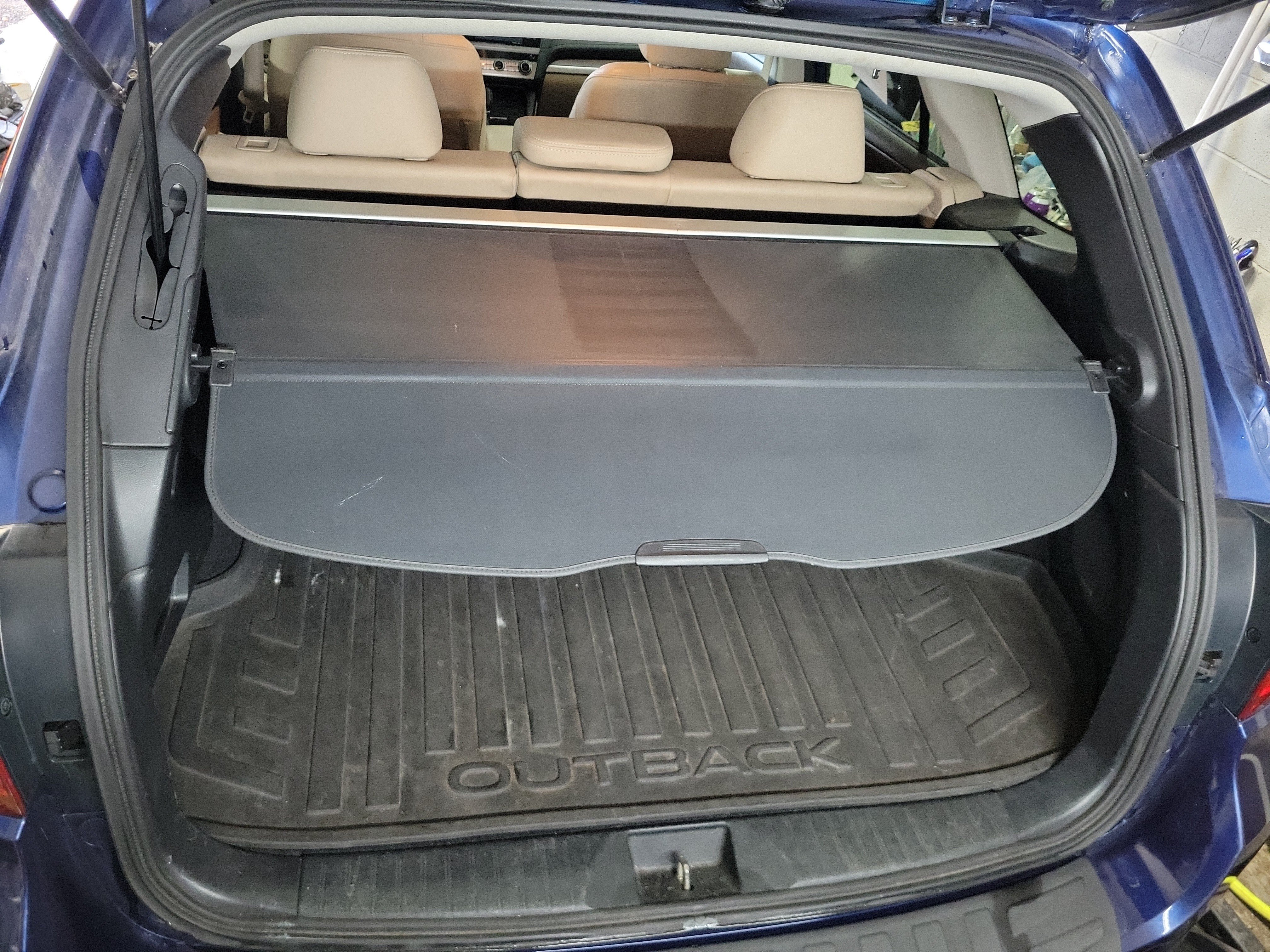Used 2015 Subaru Outback 3.6R Limited AWD/4WD image 7