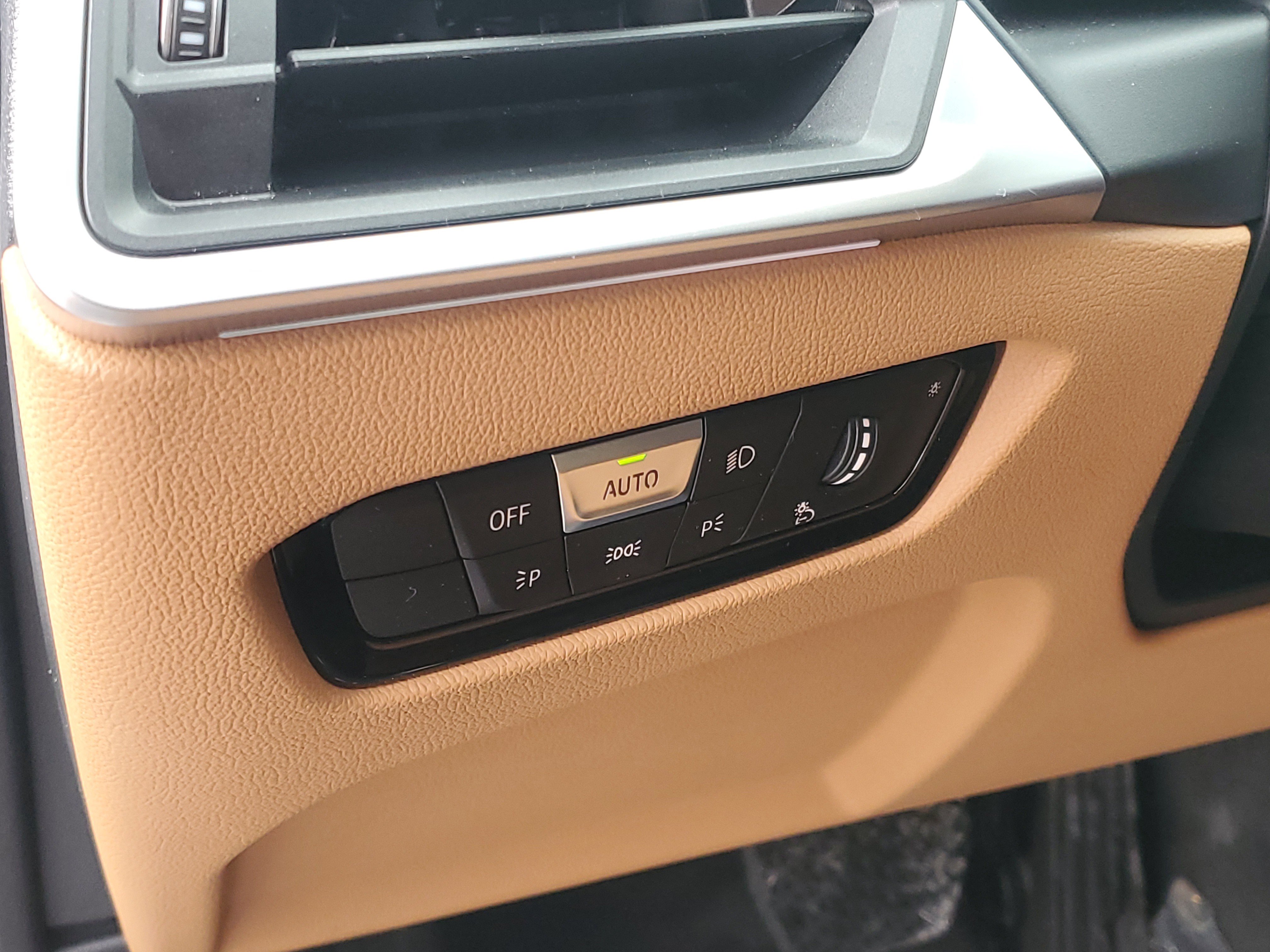 Certified 2023 BMW i4 eDrive40 w/ Premium Package image 10