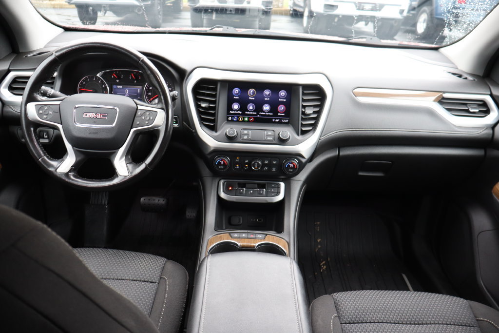 Used 2020 GMC Acadia SLE FWD image 17