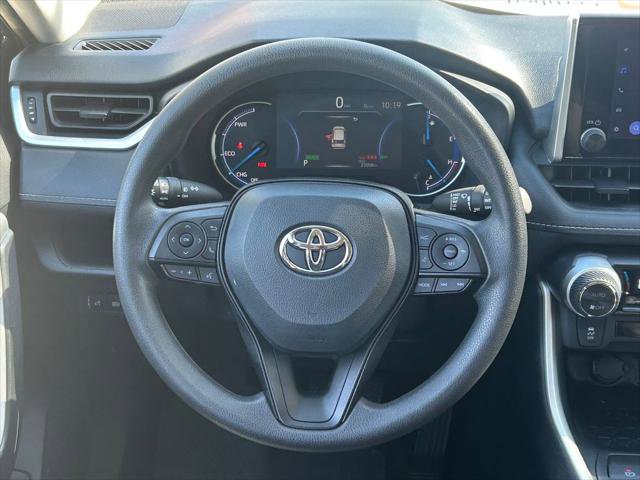 Certified 2025 Toyota RAV4 Woodland Edition image 37
