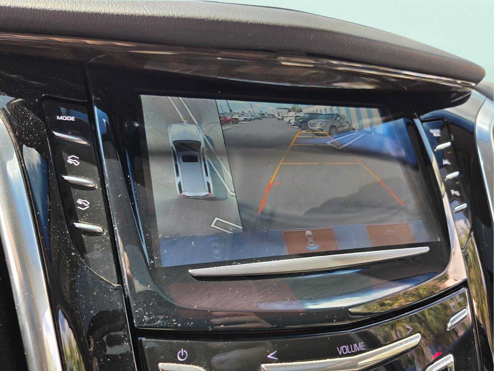 Used 2020 Cadillac Escalade Luxury AWD/4WD image 29