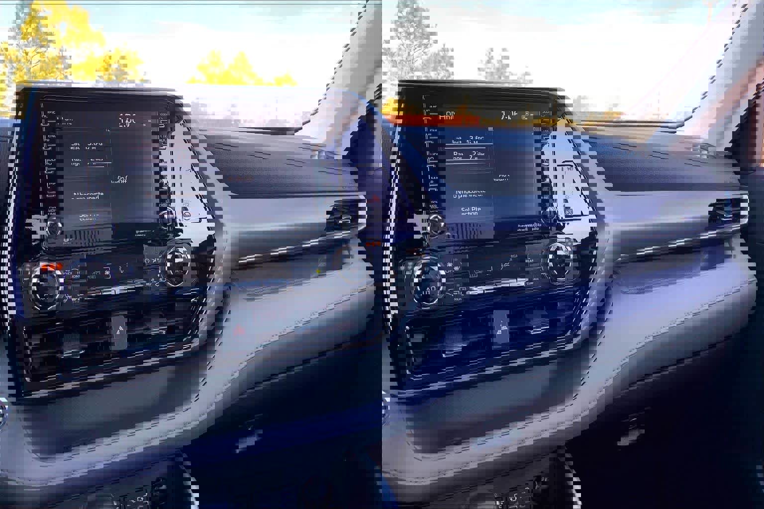 Used 2022 Toyota Highlander XLE image 35