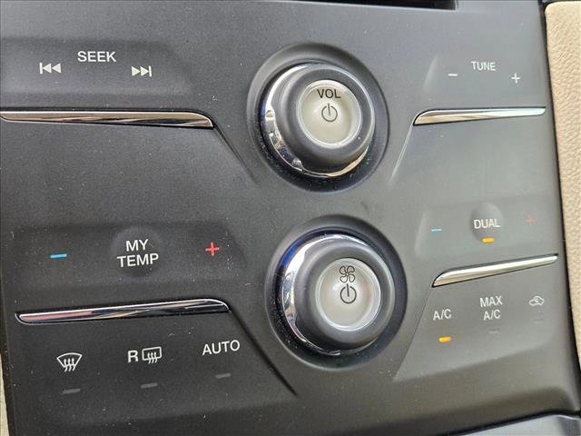 Used 2013 Ford Taurus SEL image 14
