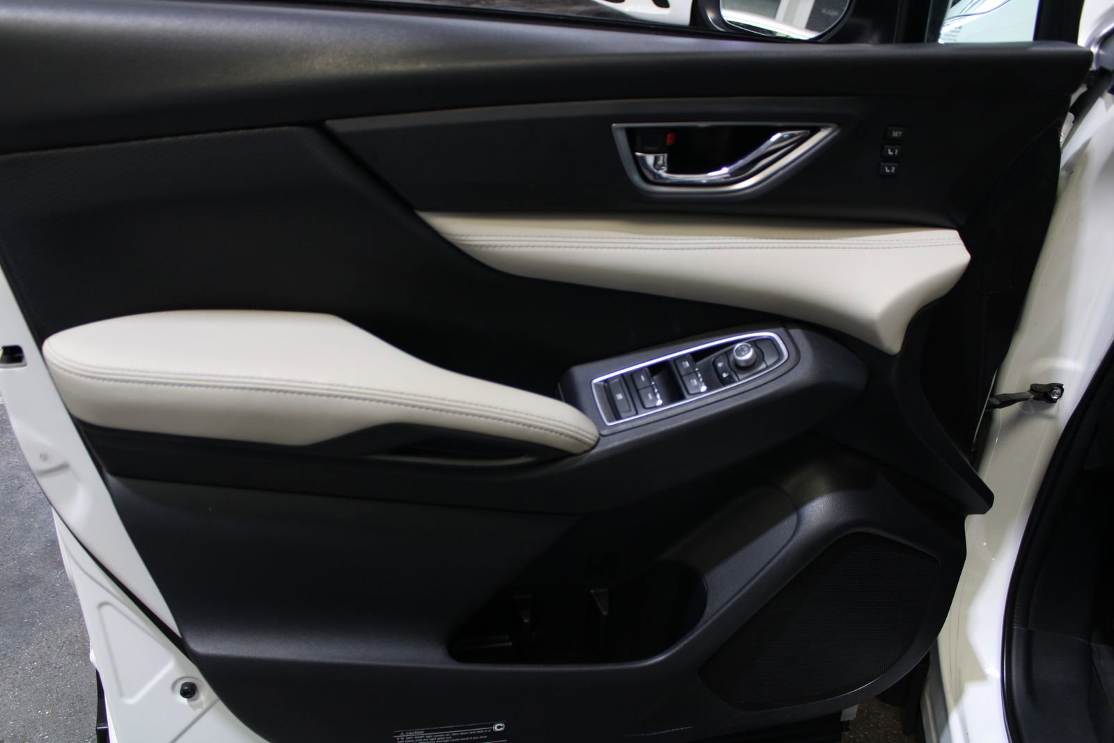 Used 2020 Subaru Ascent Limited w/ Popular Package #3 image 26