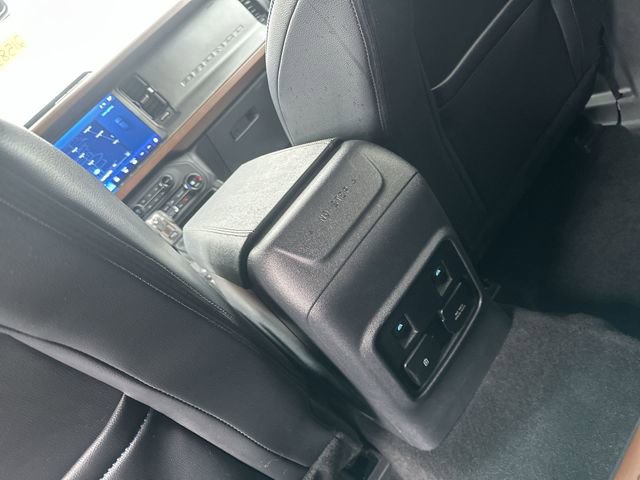 Used 2024 Ford Bronco Outer Banks AWD/4WD image 24