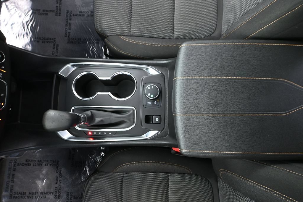 Used 2021 Chevrolet Traverse LT AWD/4WD image 28