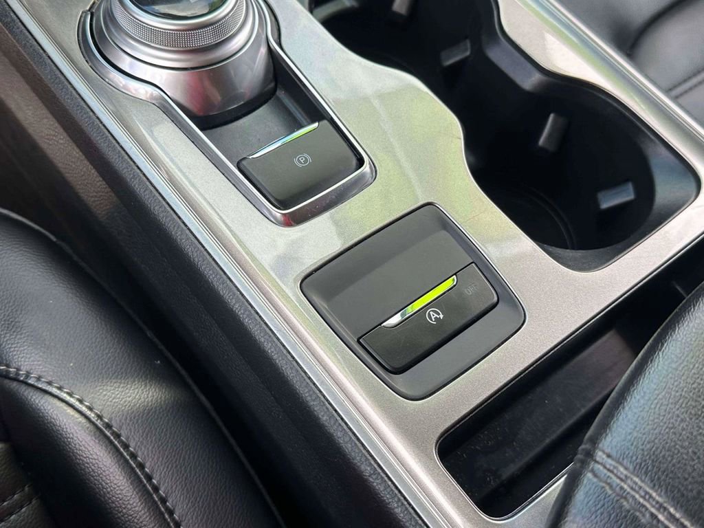 Used 2024 Ford Edge SEL image 31