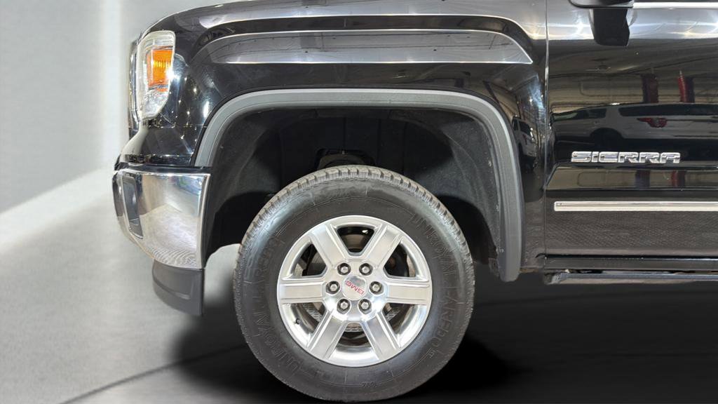Used 2014 GMC Sierra 1500 SLT w/ SLT Preferred Package RWD image 36