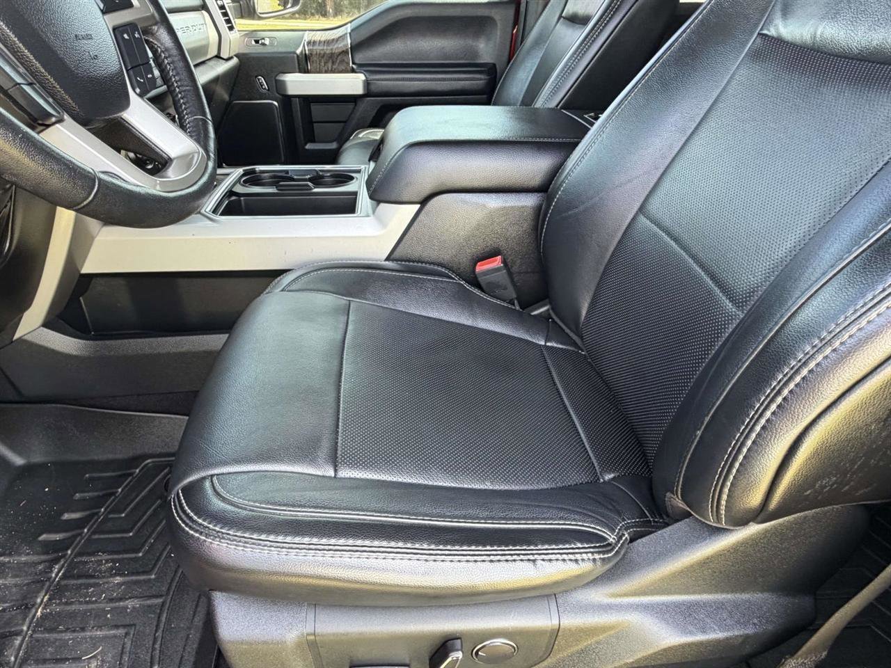 Used 2019 Ford F250 Lariat w/ Lariat Ultimate Package AWD/4WD image 12