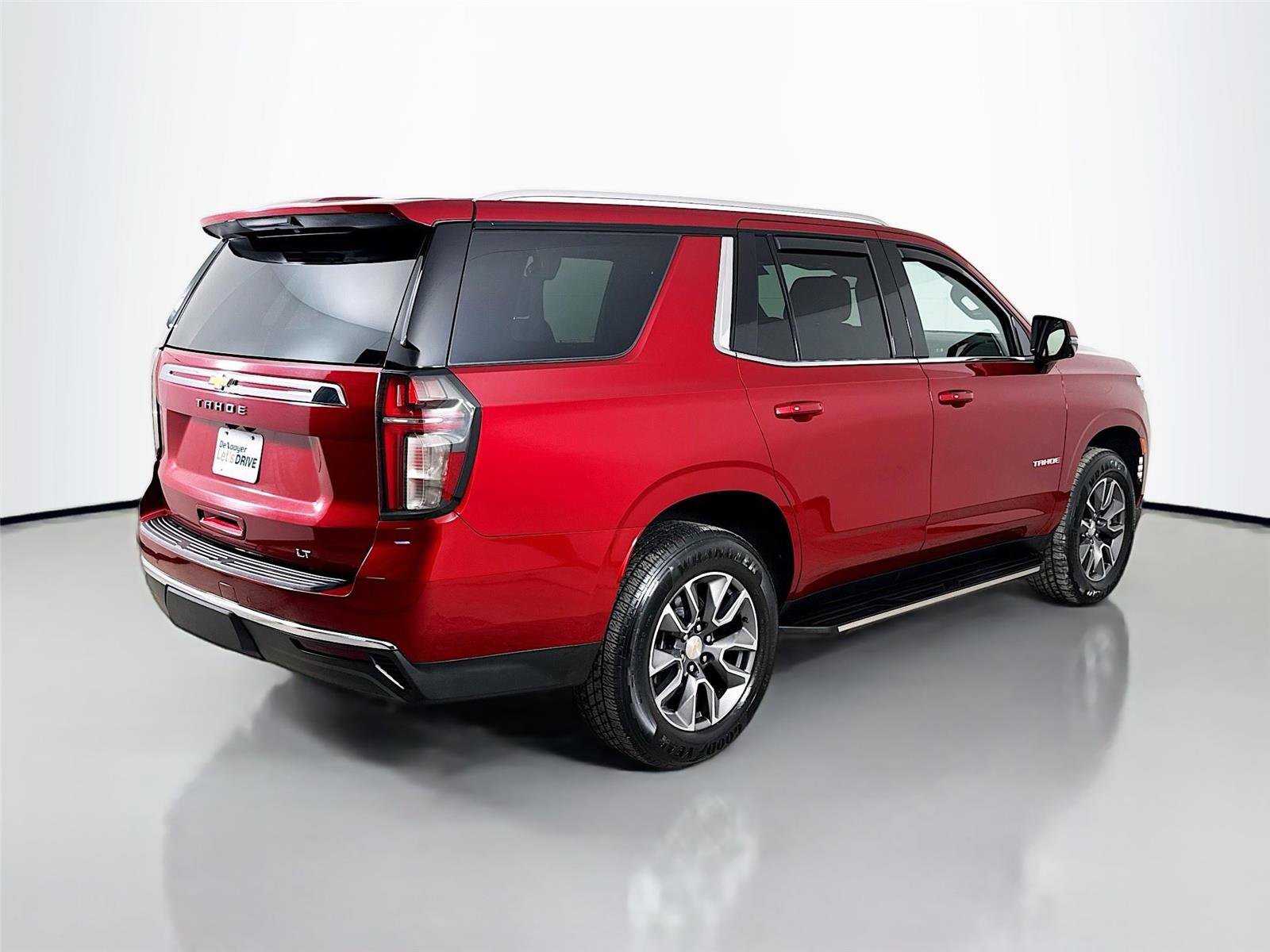 Used 2024 Chevrolet Tahoe LT w/ LT Signature Package AWD/4WD image 14