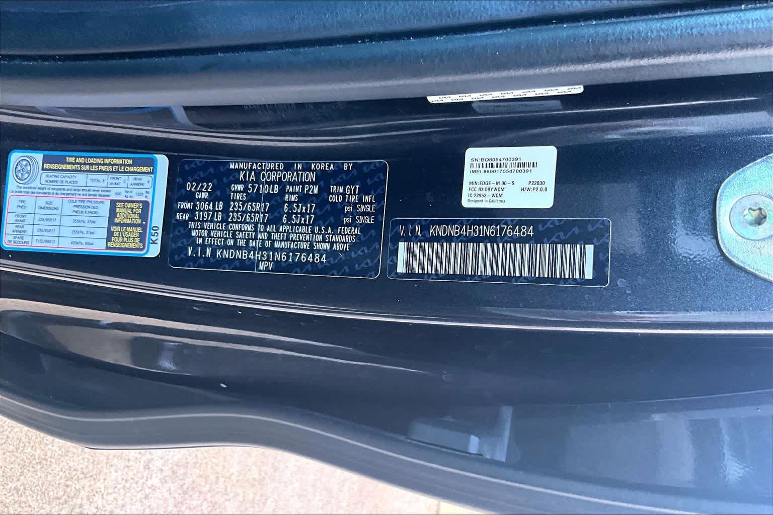 Used 2022 Kia Carnival LX FWD image 34