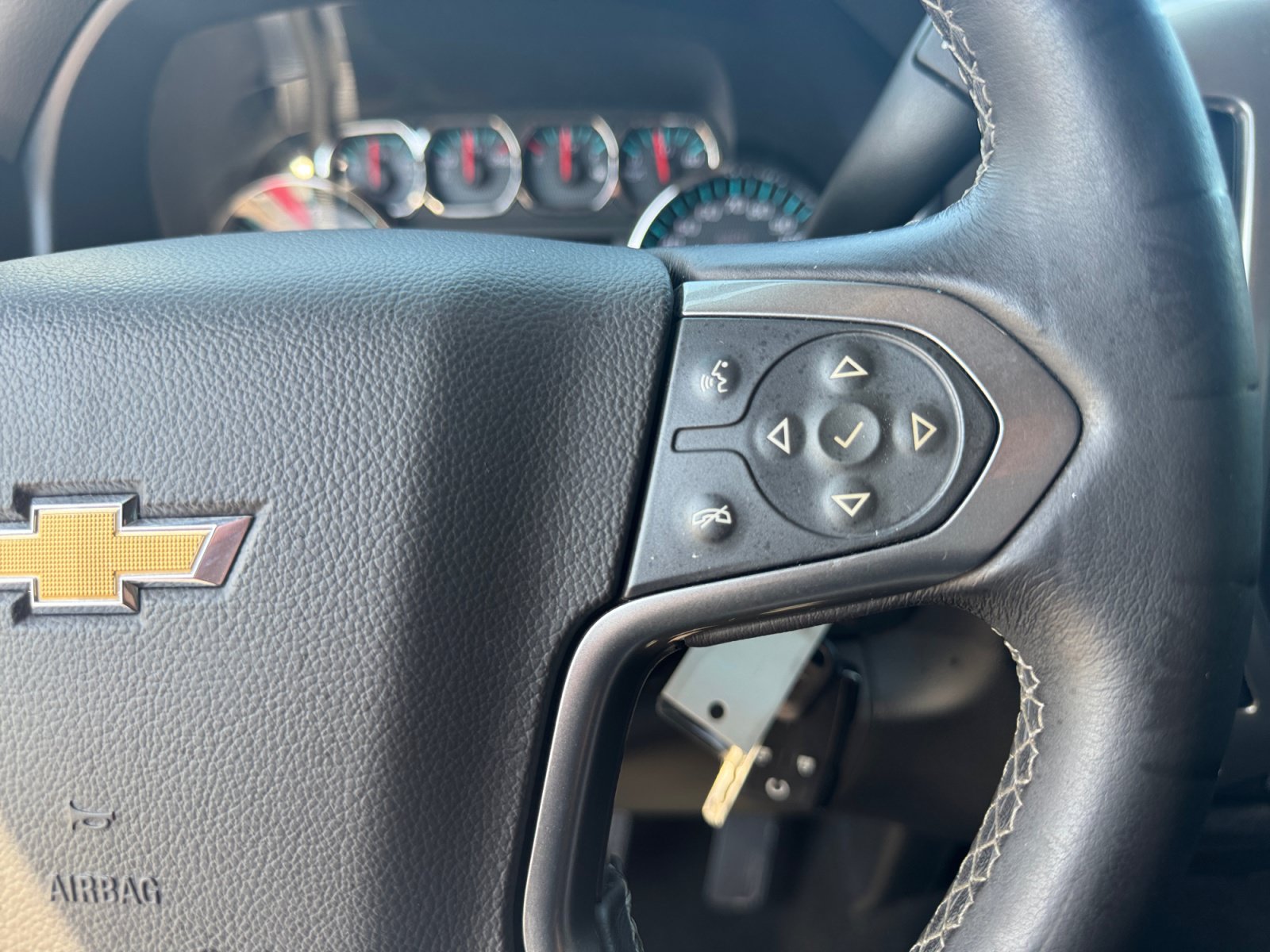 Used 2015 Chevrolet Silverado 1500 LT w/ All Star Edition AWD/4WD image 21