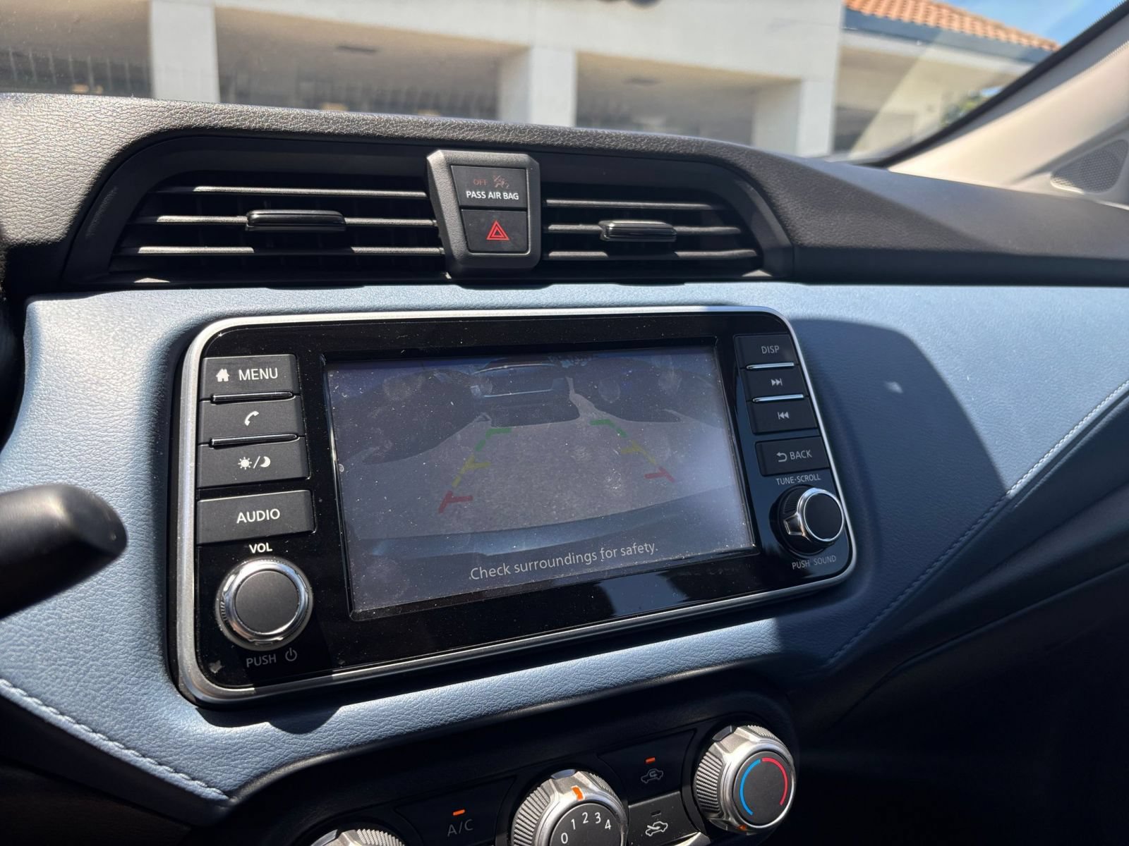 Used 2025 Nissan Versa SV FWD image 23