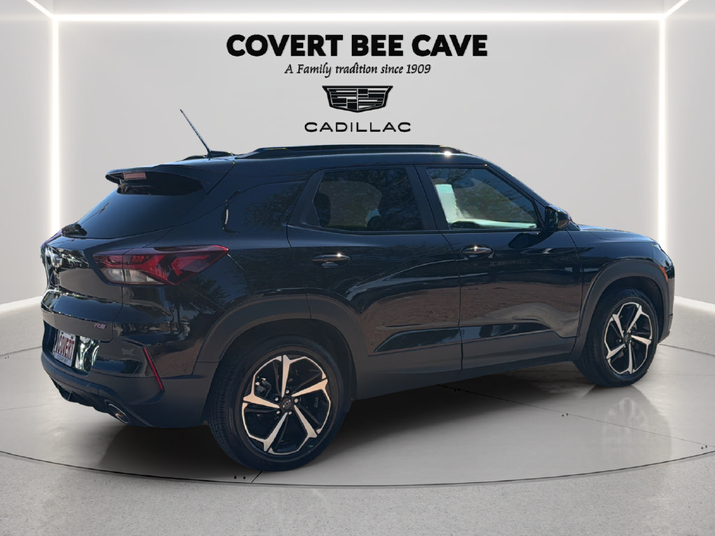 Used 2023 Chevrolet TrailBlazer RS w/ Sun and Liftgate Package FWD image 7