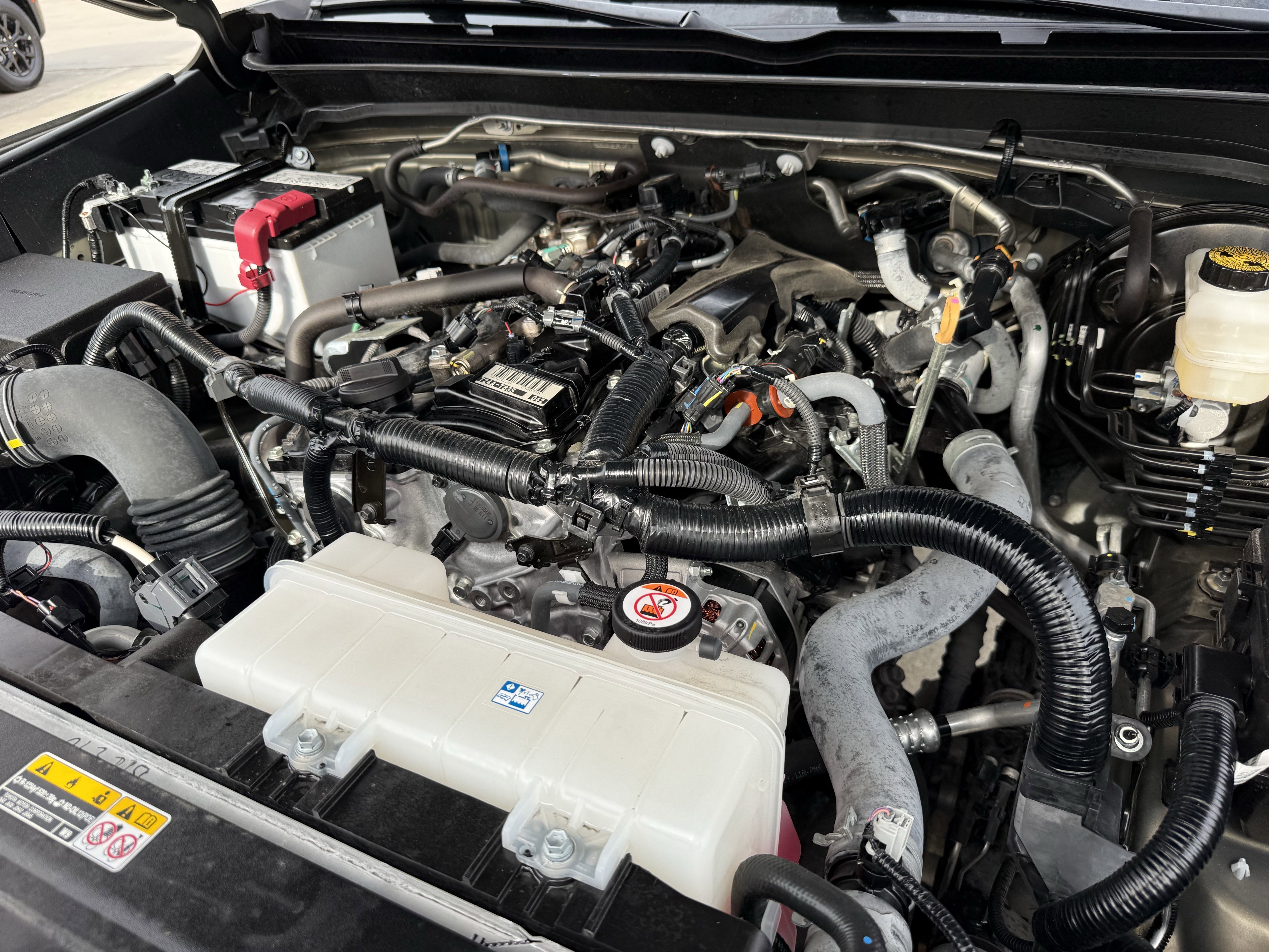 Used 2025 Toyota Tacoma 4x4 Double Cab image 35