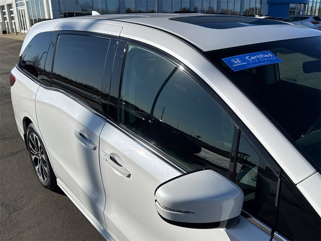 Certified 2025 Honda Odyssey Elite image 14