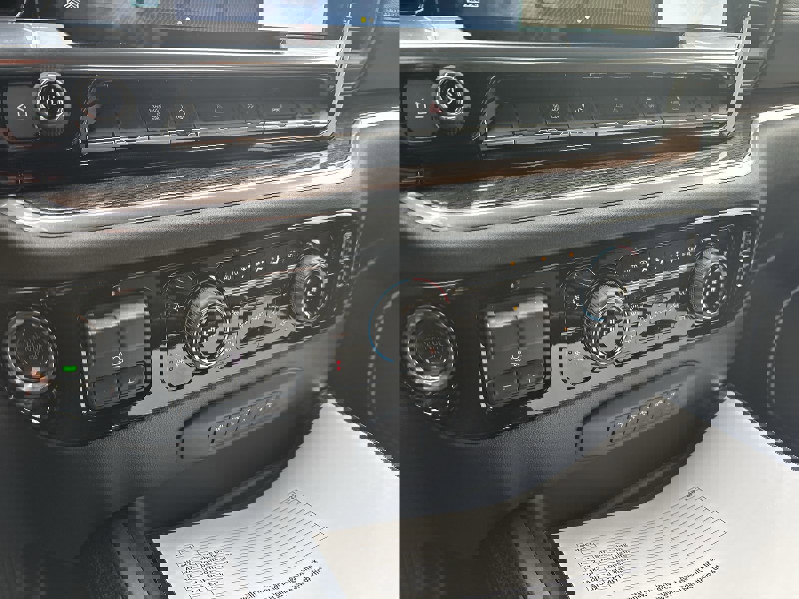 New 2026 Chevrolet Silverado 3500 LT w/ Convenience Package image 22