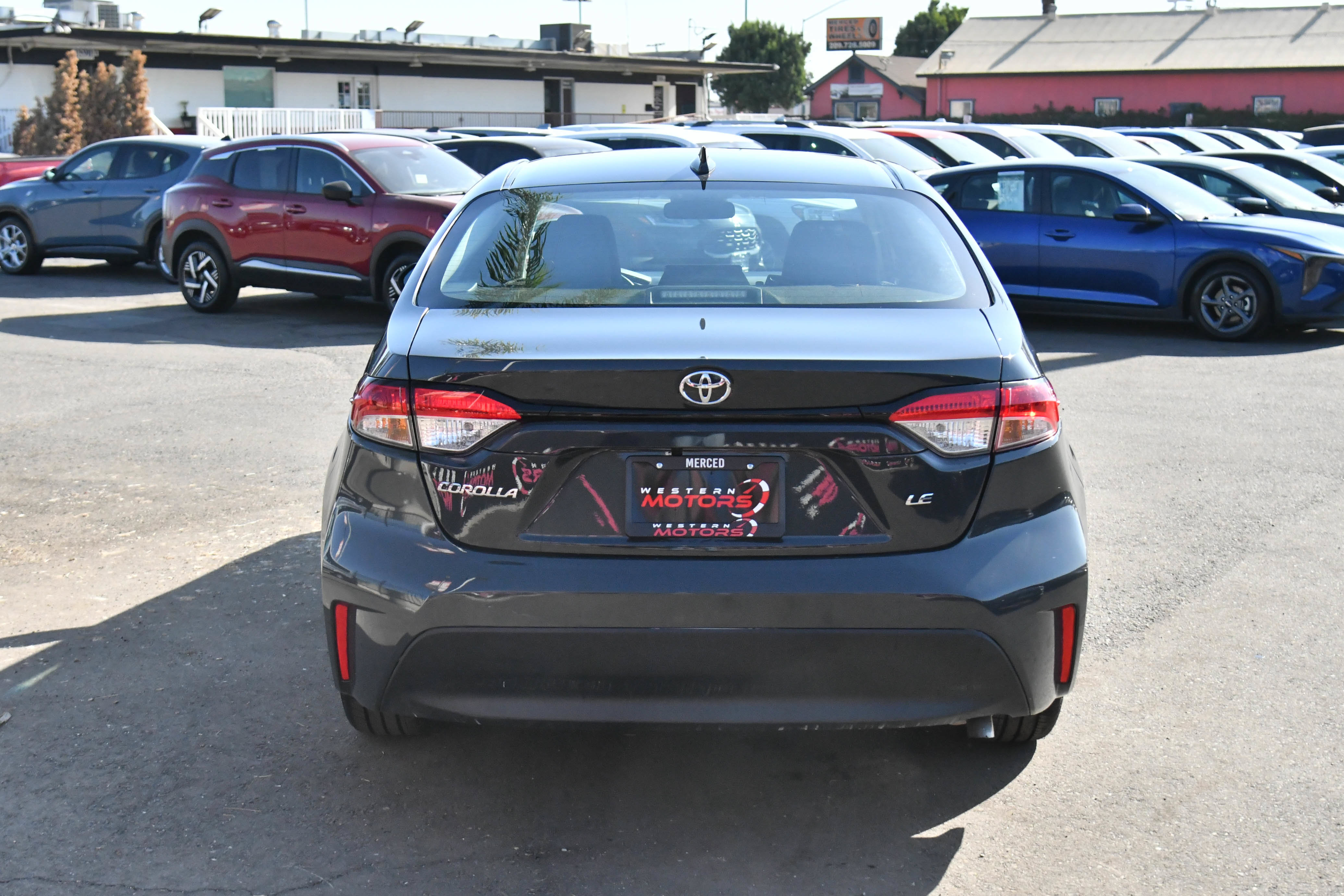 Used 2025 Toyota Corolla LE FWD image 7