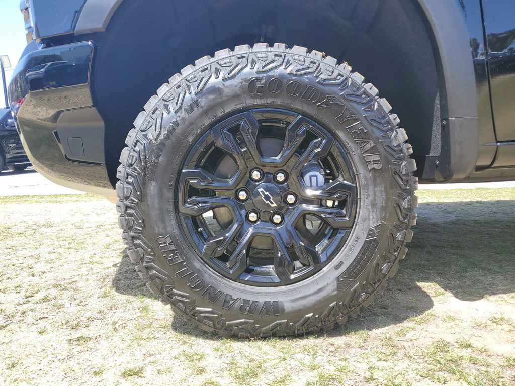 New 2026 Chevrolet Silverado 1500 ZR2 AWD/4WD image 7