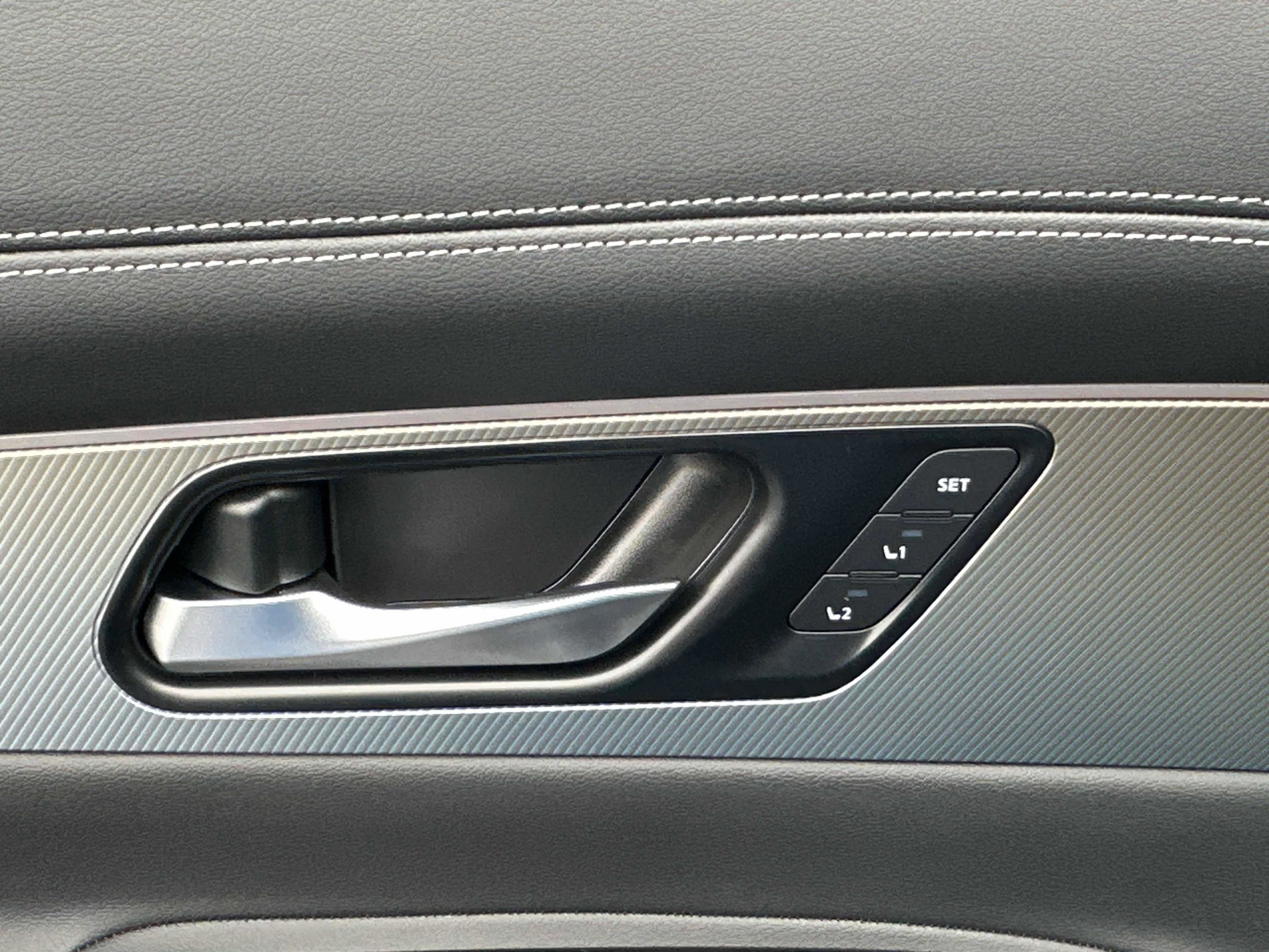 New 2026 Nissan Murano Platinum image 23