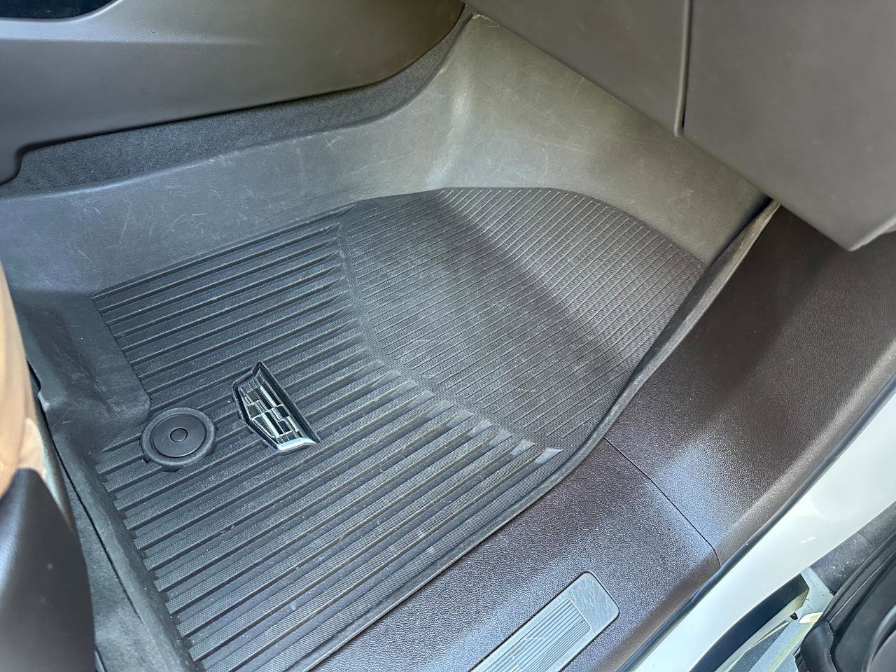 Used 2021 Cadillac Escalade ESV Sport w/ Driver Assist Tech Package image 41