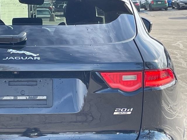 Used 2019 Jaguar F-PACE R-Sport image 5