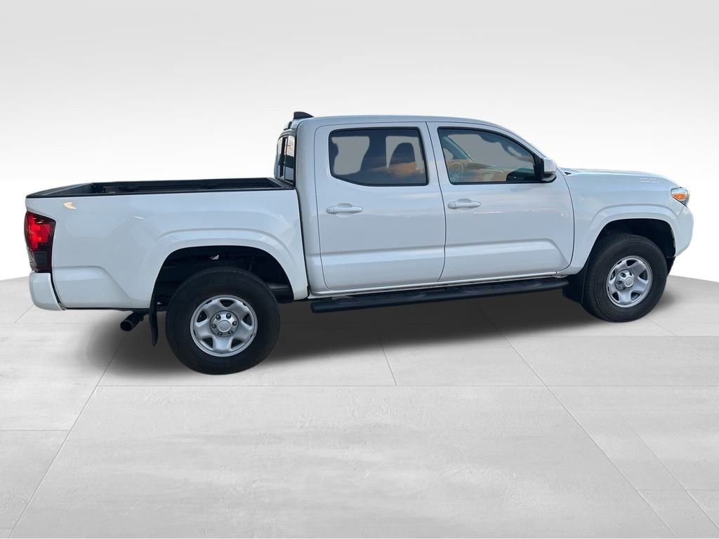 Used 2023 Toyota Tacoma SR image 10