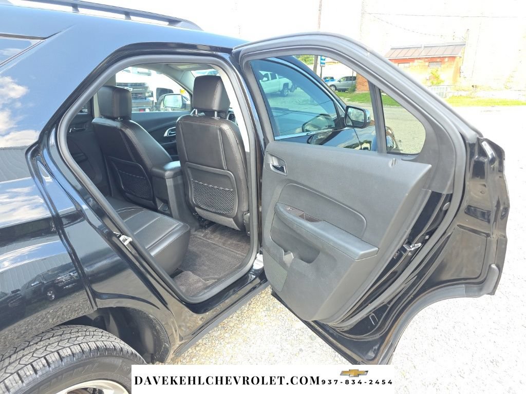 Used 2016 Chevrolet Equinox LTZ w/ Enhanced Convenience Package FWD image 24