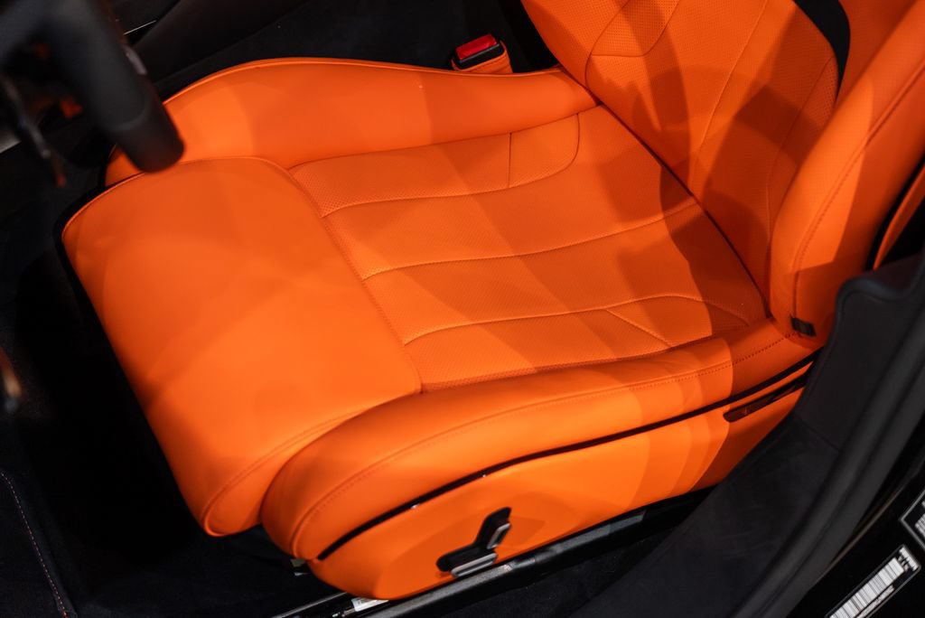 Certified 2025 Ferrari Purosangue AWD/4WD image 53