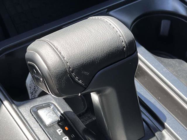 Used 2024 Ford F150 Lariat w/ Equipment Group 502A High AWD/4WD image 35