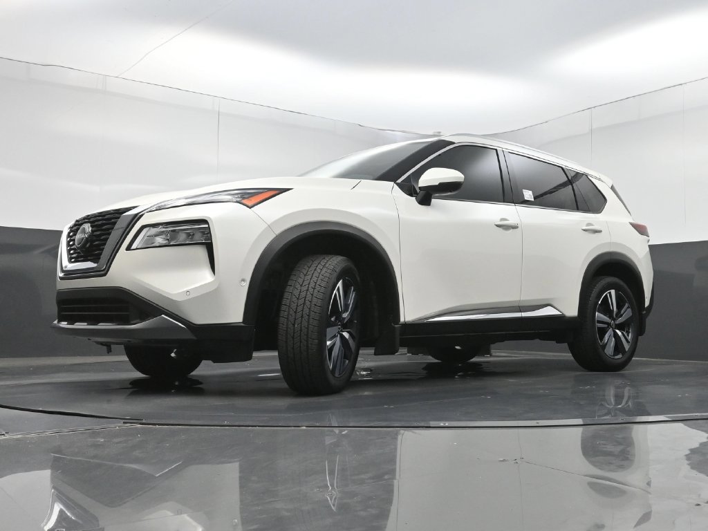 Used 2023 Nissan Rogue SL w/ SL Premium Package FWD image 28